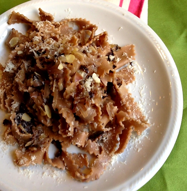 Reginette de castañas con achicoria roja