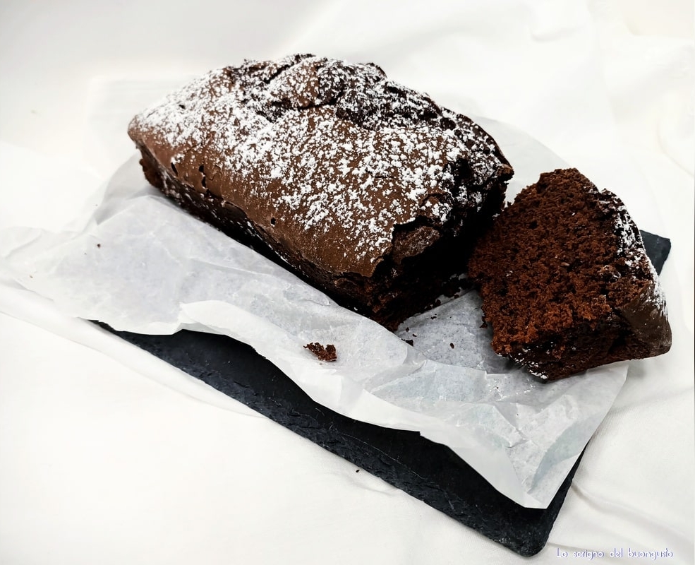 Plum-cake sin huevos y mantequilla