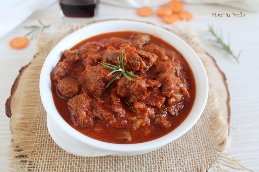 Estofado con Salsa en olla a presión