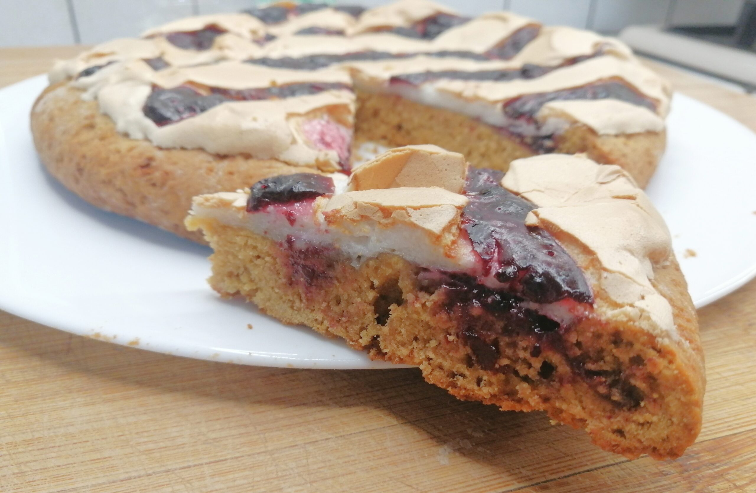 Tarta con glaseado de limón