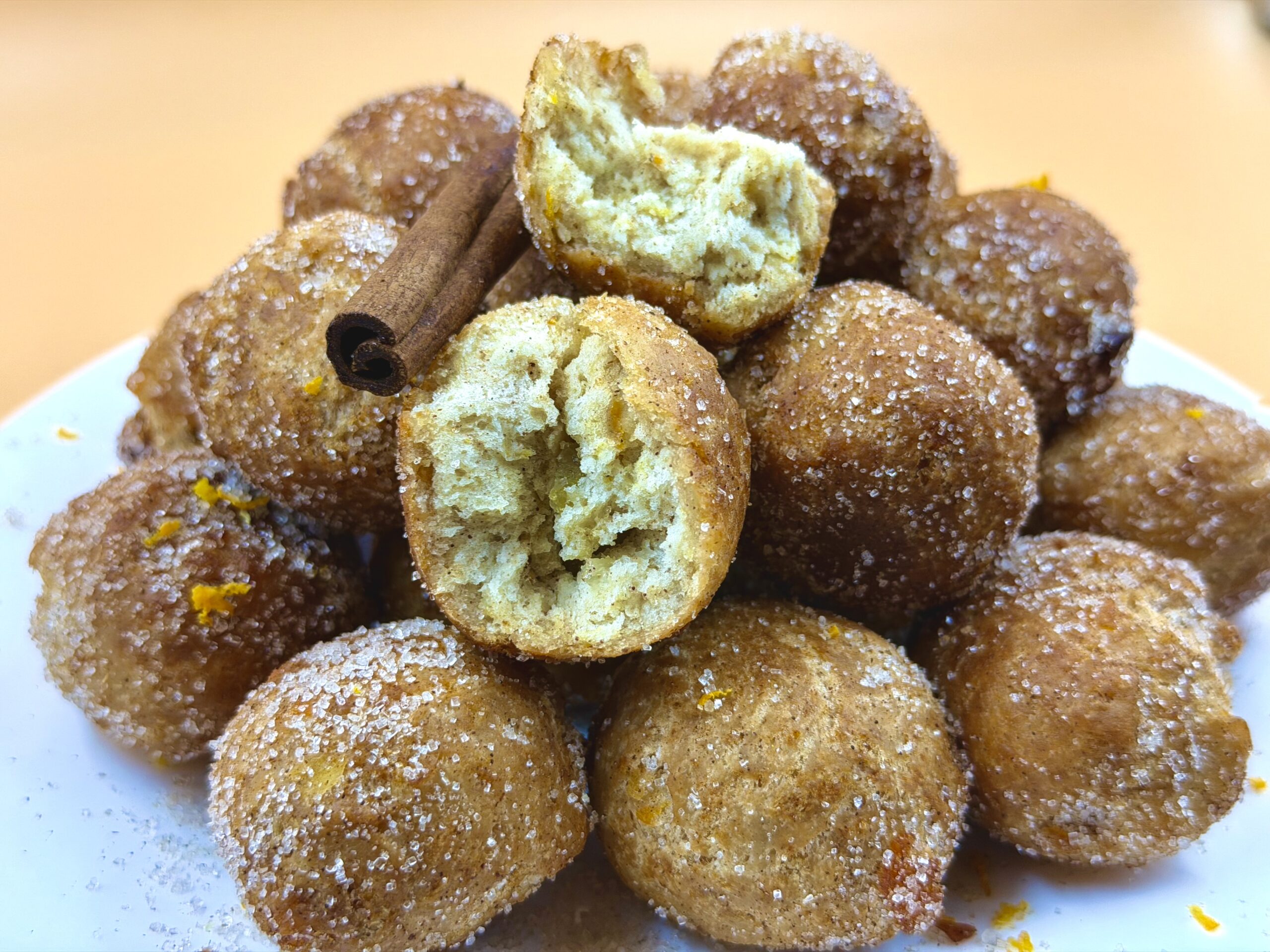 Las castagnole veganas con canela que siempre preparo en Carnaval