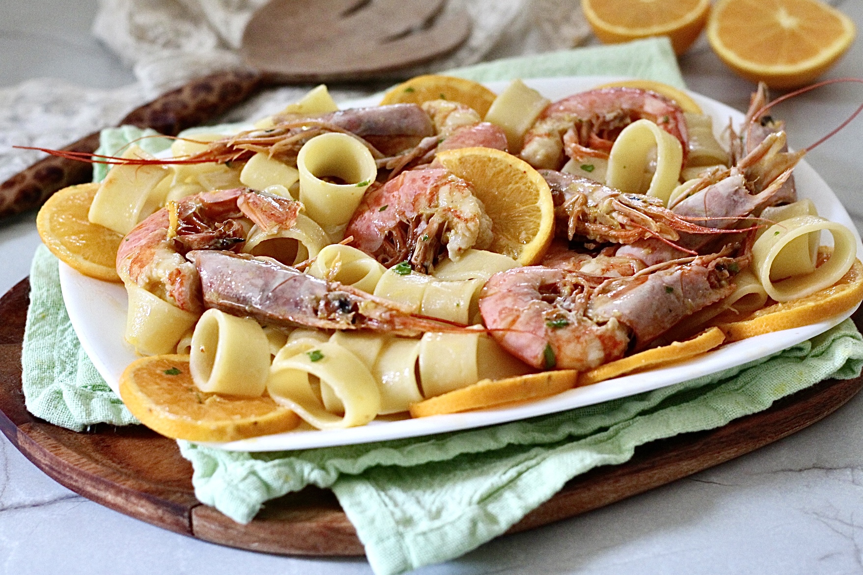 Calamarata con gambas a la naranja, si la pruebas no la dejas más!