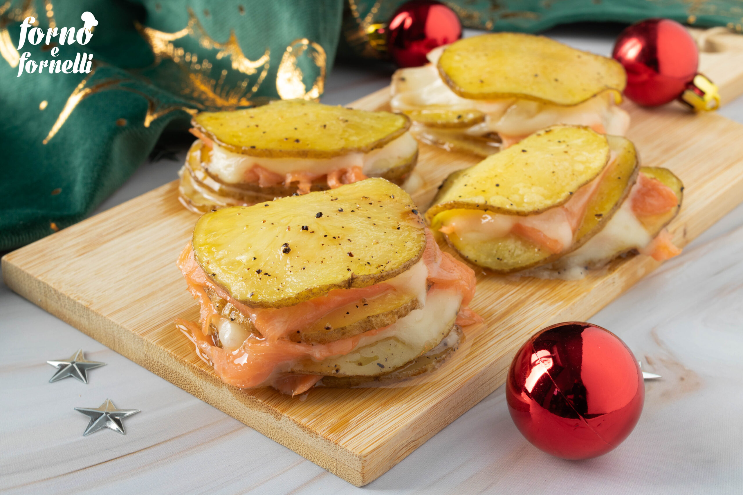 Milhojas de patatas y salmón