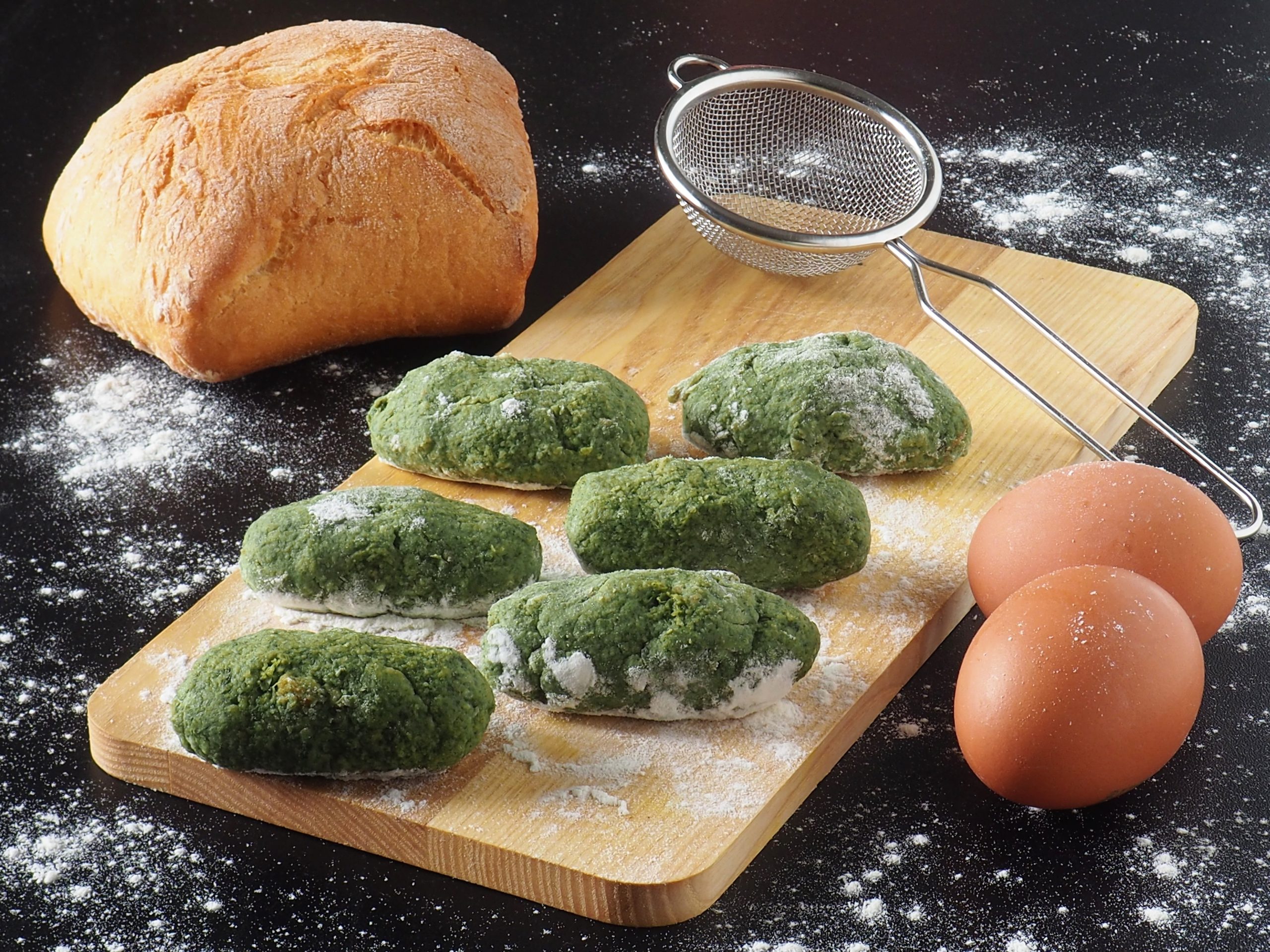 Strangolapreti con espinacas