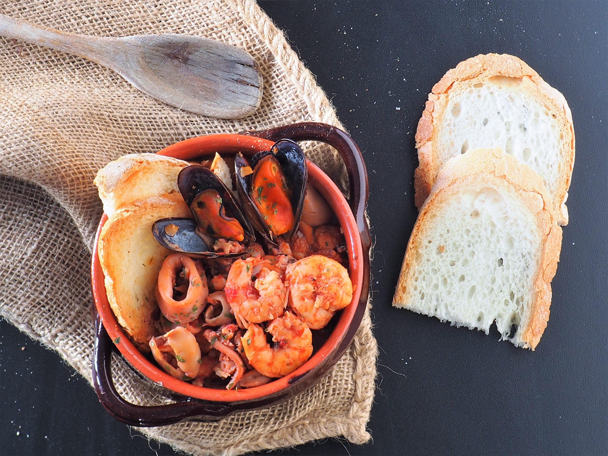 Sopa de pescado sin espinas