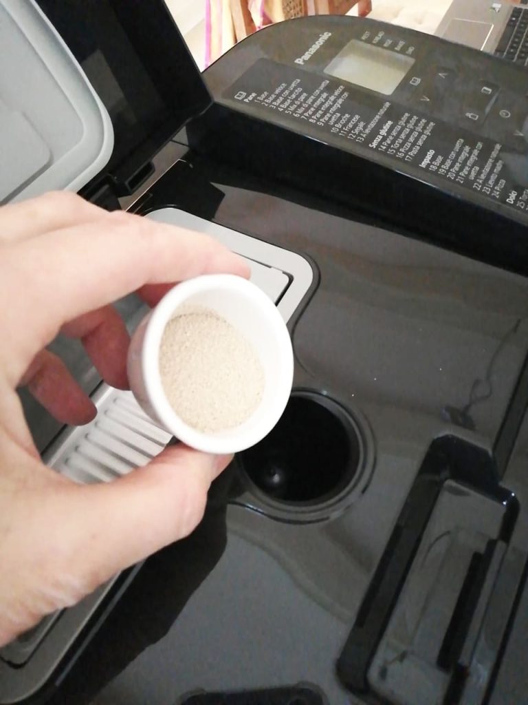 Pan integral con aceitunas