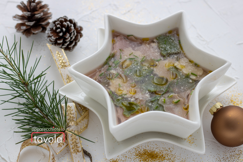 QUADRADITOS EN CALDO COLOREADOS HECHOS EN CASA