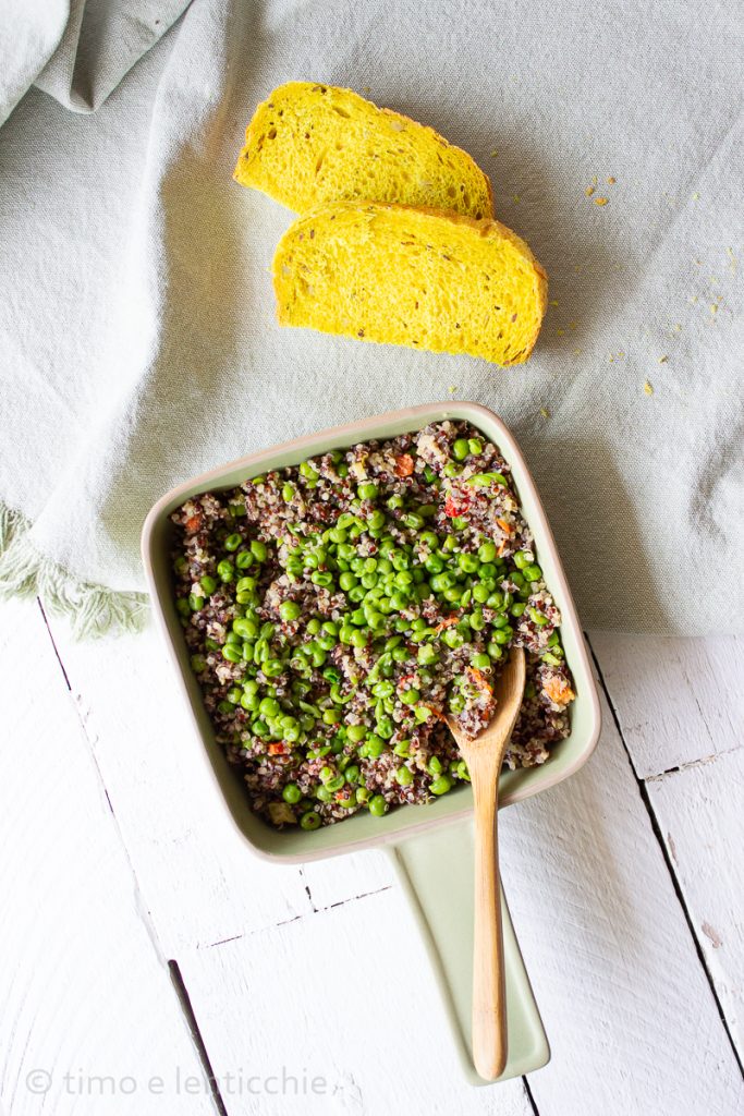 Quinoa plato único con guisantes y verduras