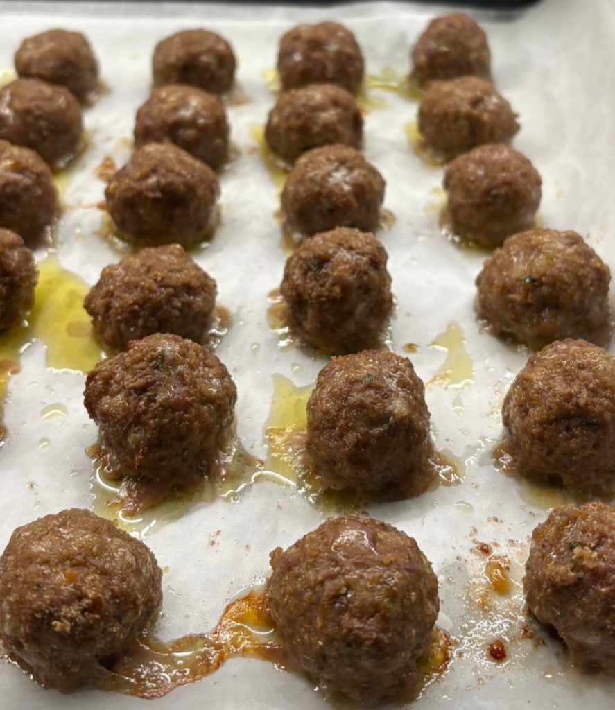 Albóndigas al horno suavísimas. Receta fácil, ligera y sabrosa