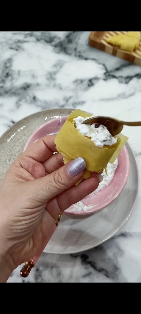 Los rellenamos con ricotta y chocolate