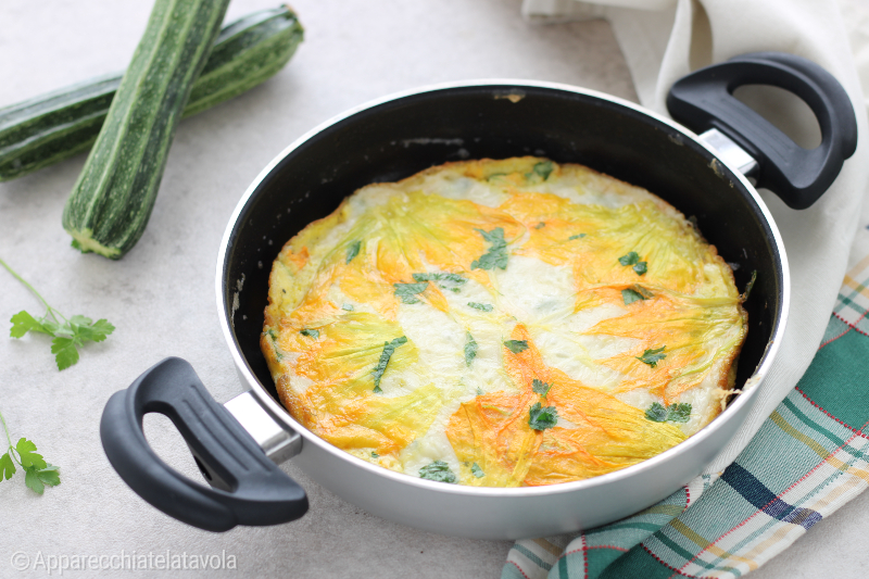 tortilla flores de calabacín y provola