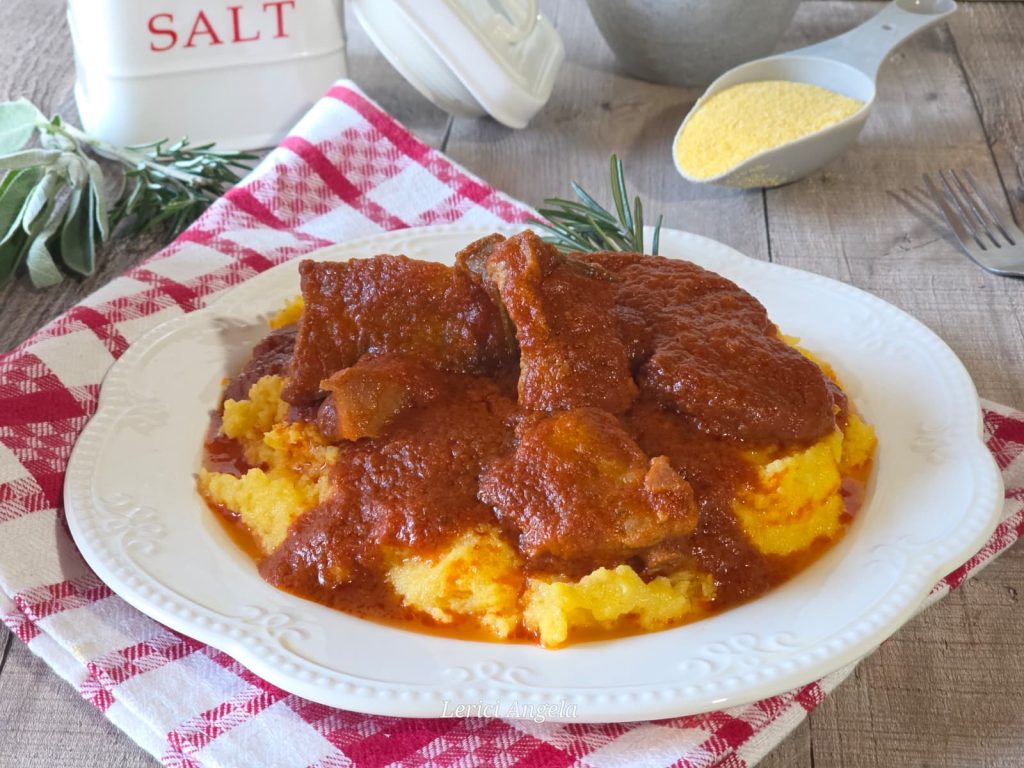 Polenta y costillas