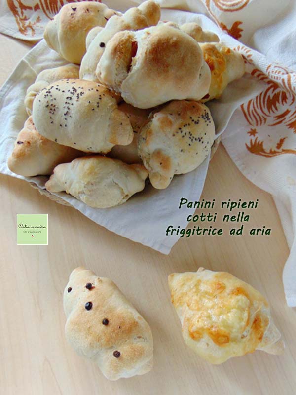 bocadillos rellenos cocinados en freidora de aire