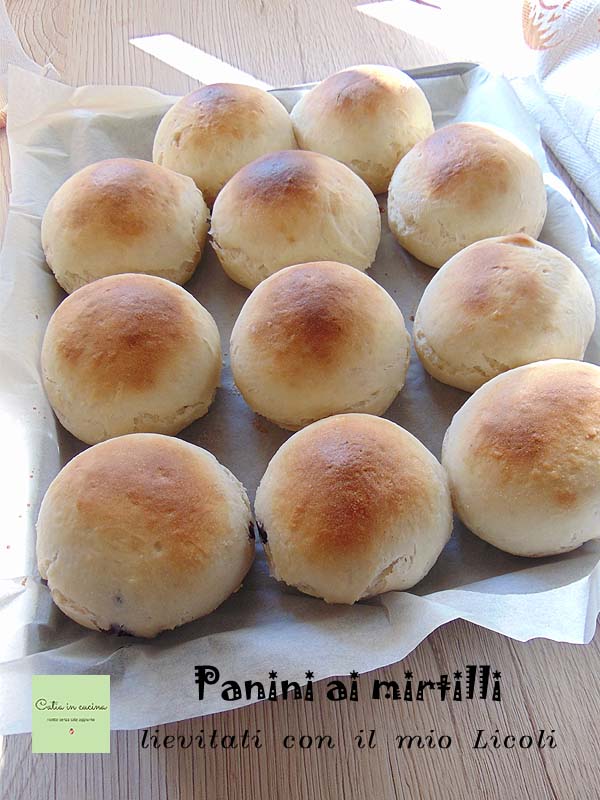 bollos recién horneados