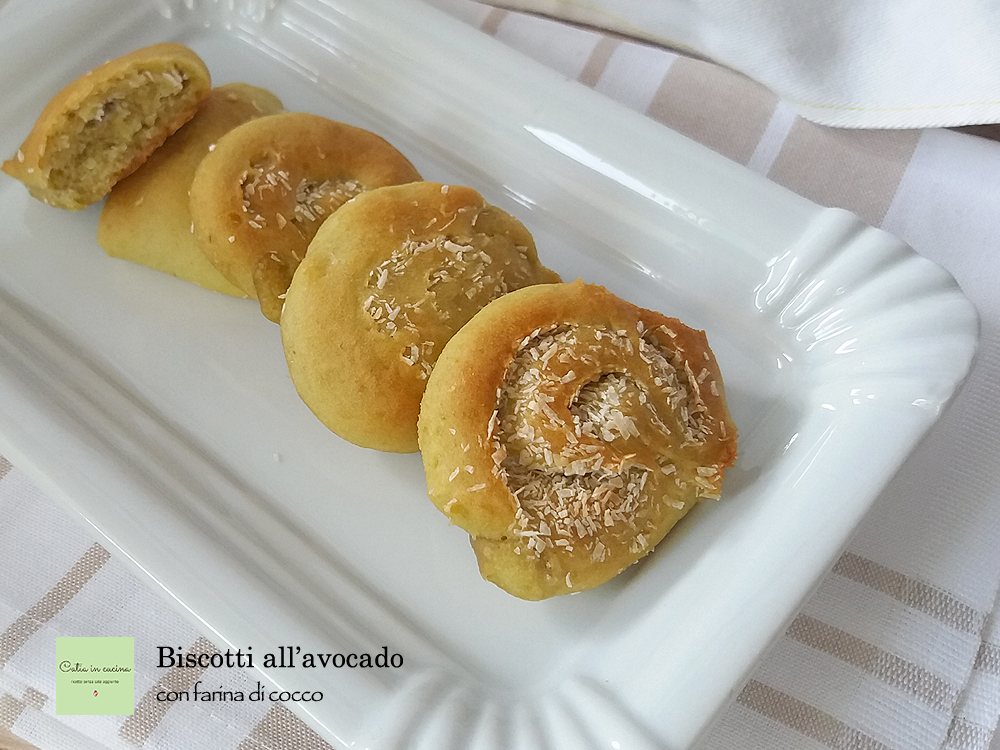 galletas de aguacate y coco