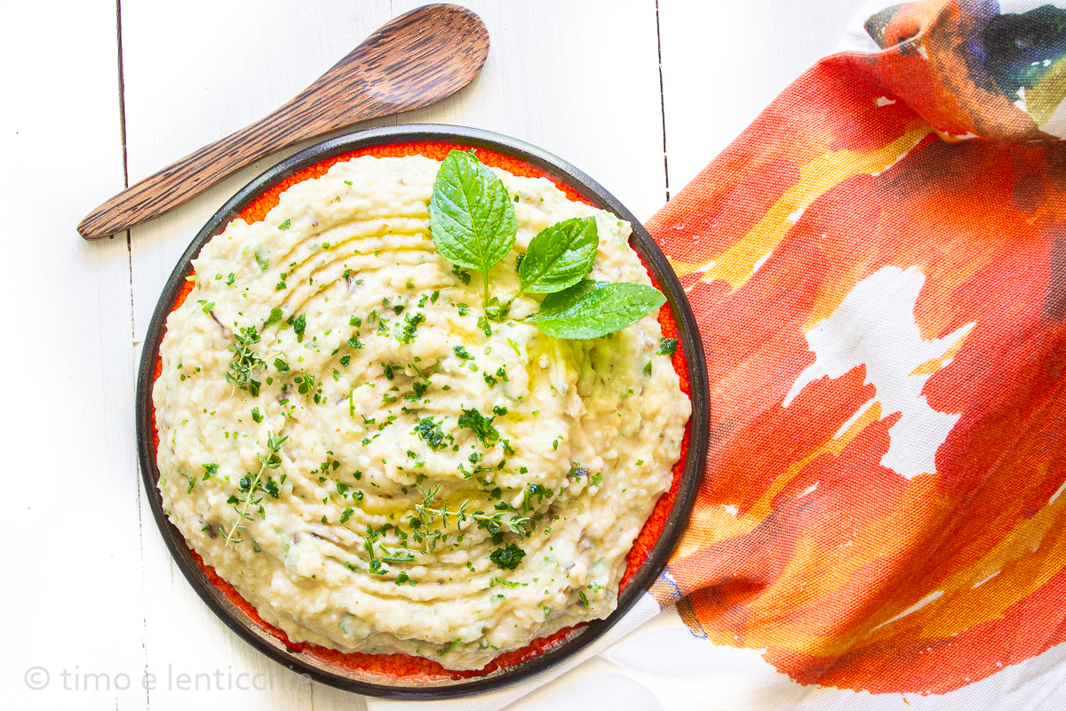 Hummus de berenjenas