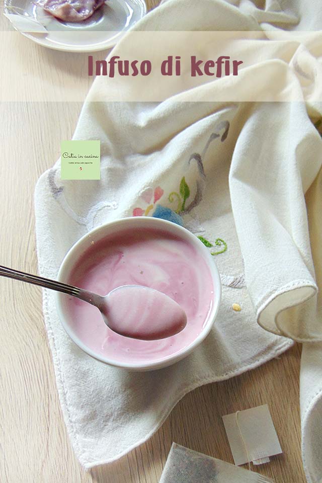 infusión de kéfir con bolsita