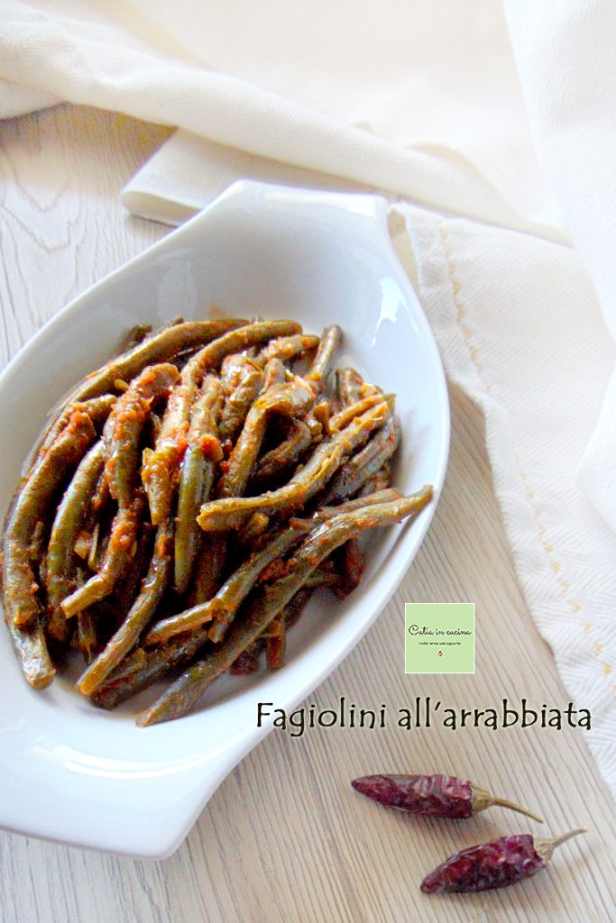 judías verdes a la arrabbiata con salsa de tomate