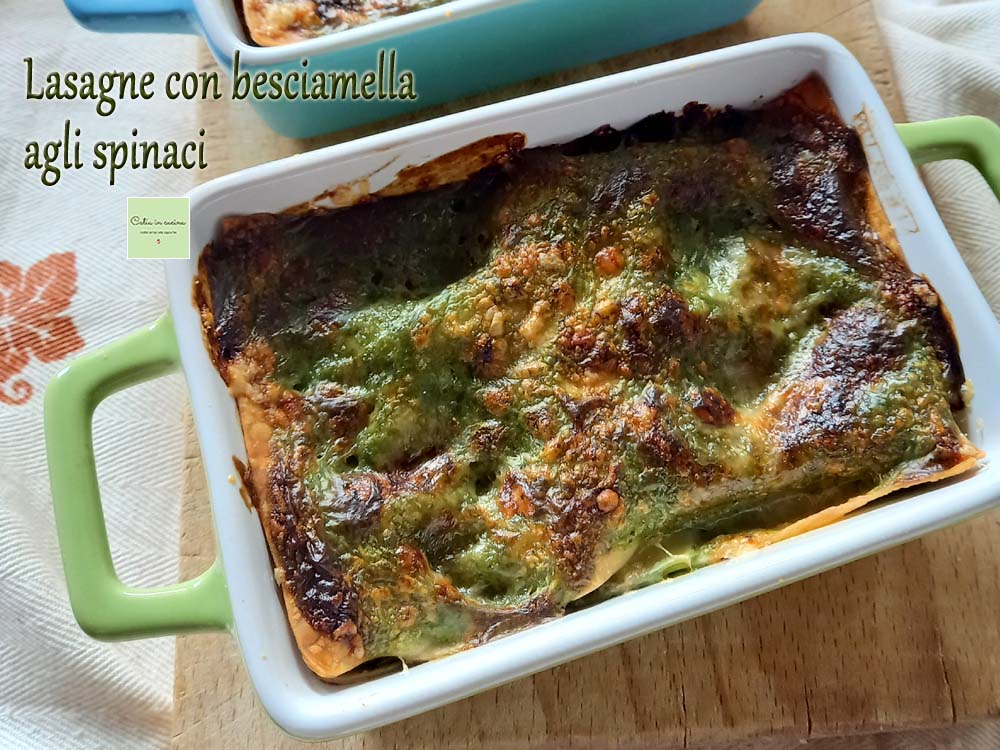 Lasaña con bechamel de espinacas