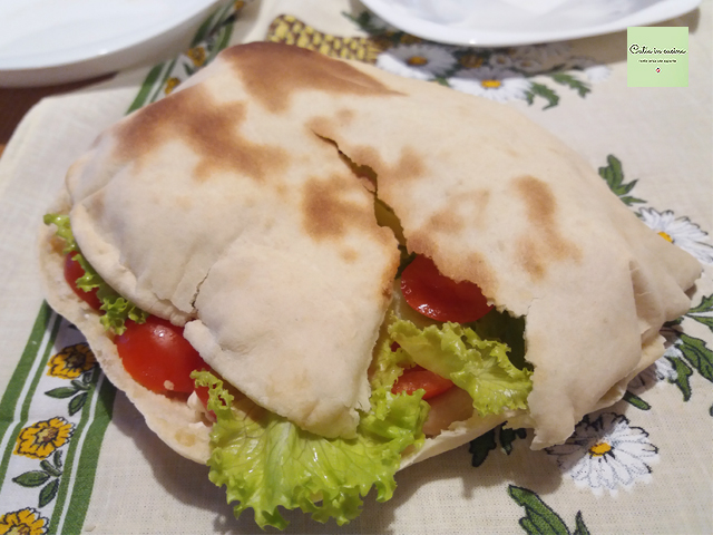 pan globo cocido en horno relleno