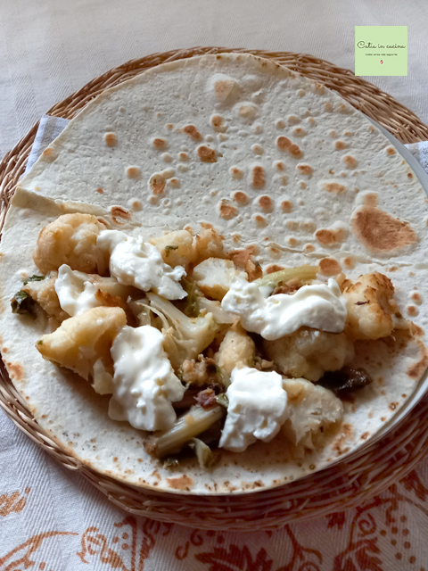 añadir el stracchino