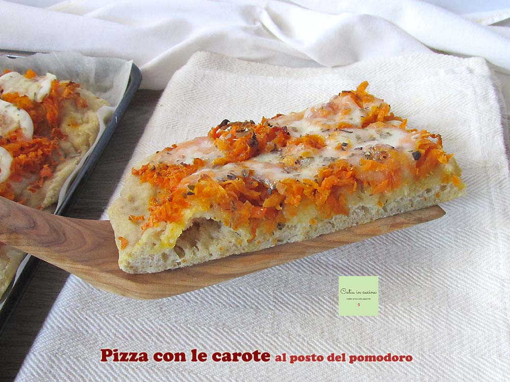 pizza con zanahorias en lugar de tomate