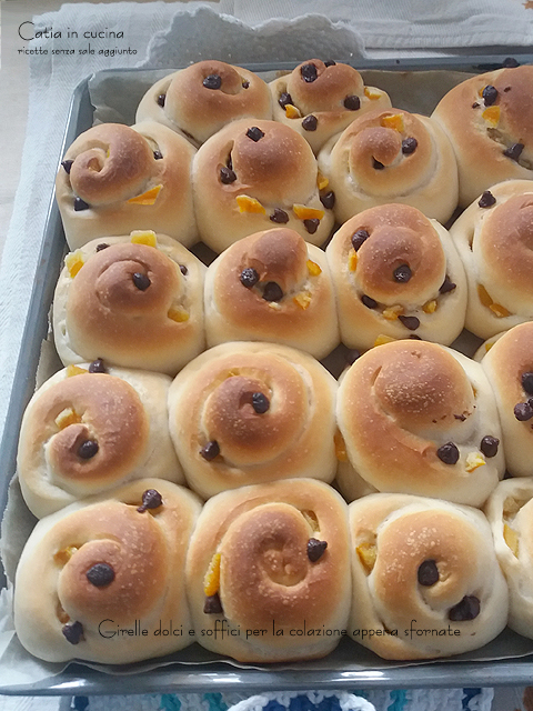 rollos dulces y suaves recién horneados