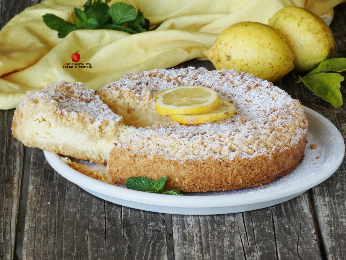 Sbriciolada con crema de ricotta al limón