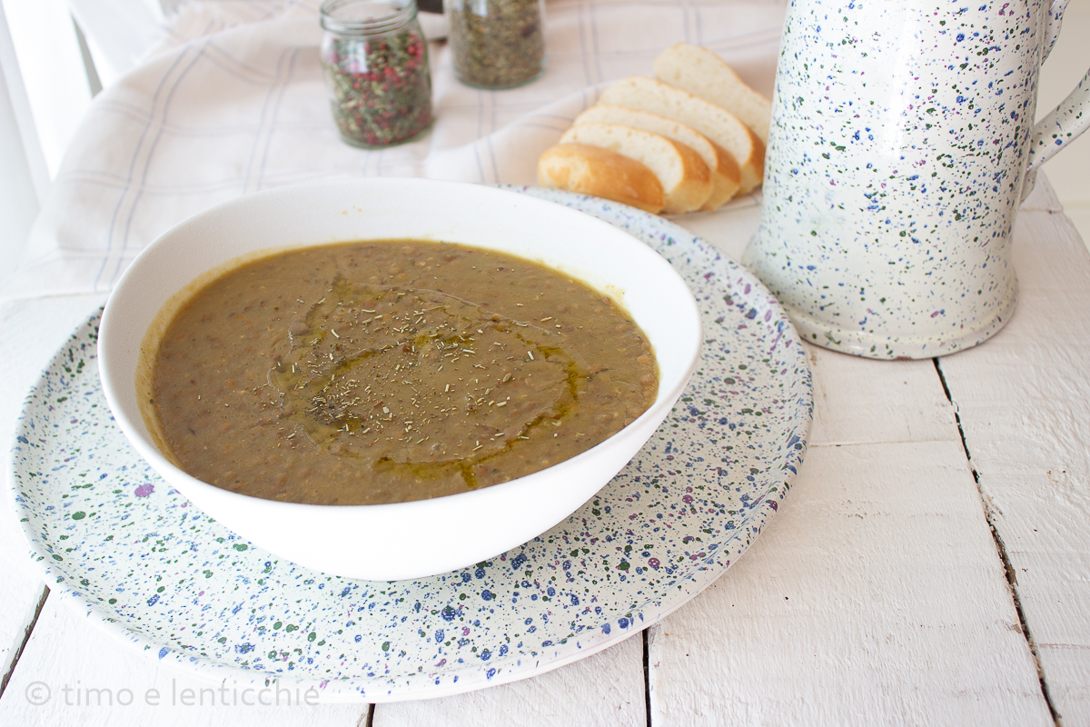 Sopa de lentejas y patatas