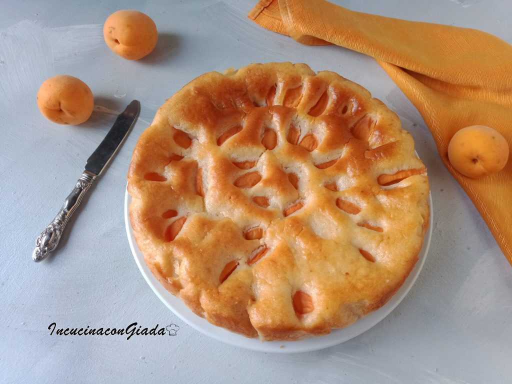 Tarta con albaricoques
