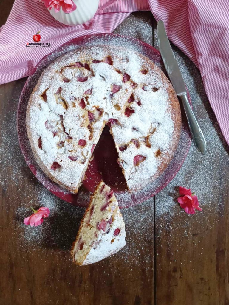 tarta con fresas y coco v