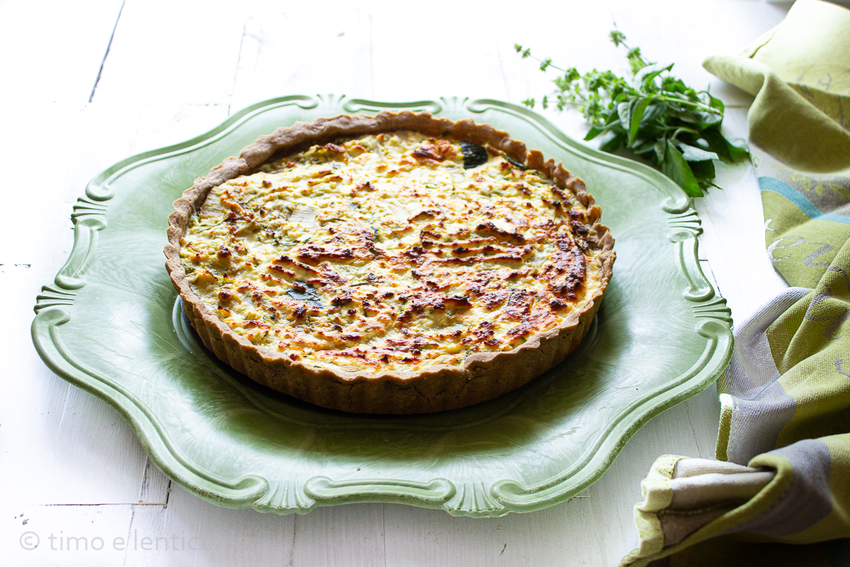 Tarta salada con ricotta de cabra