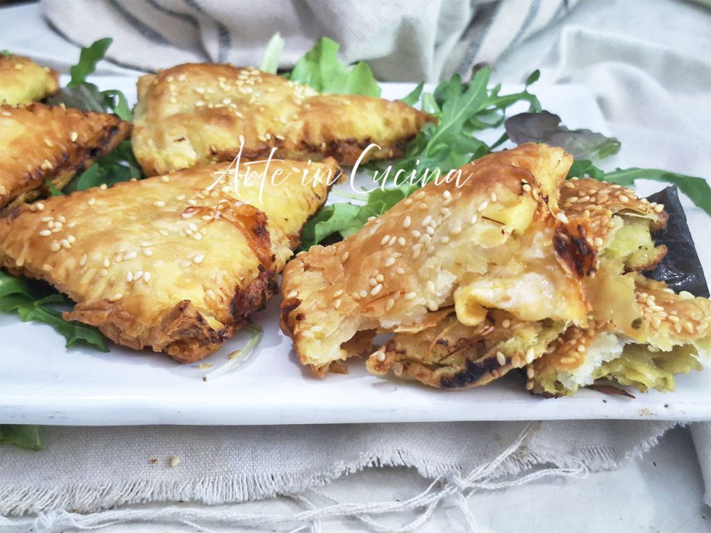 TRIÁNGULOS RÚSTICOS de HOJALDRE