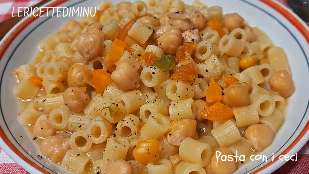 Pasta con garbanzos