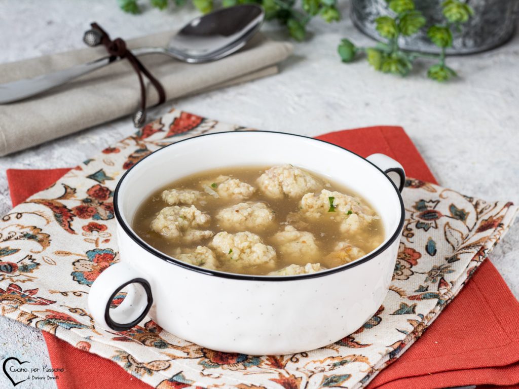 Albóndigas en caldo