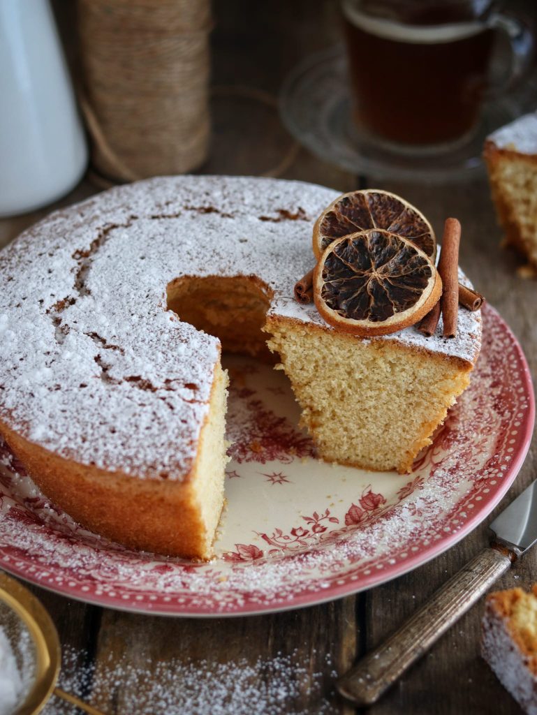 Bizcocho de naranja y canela