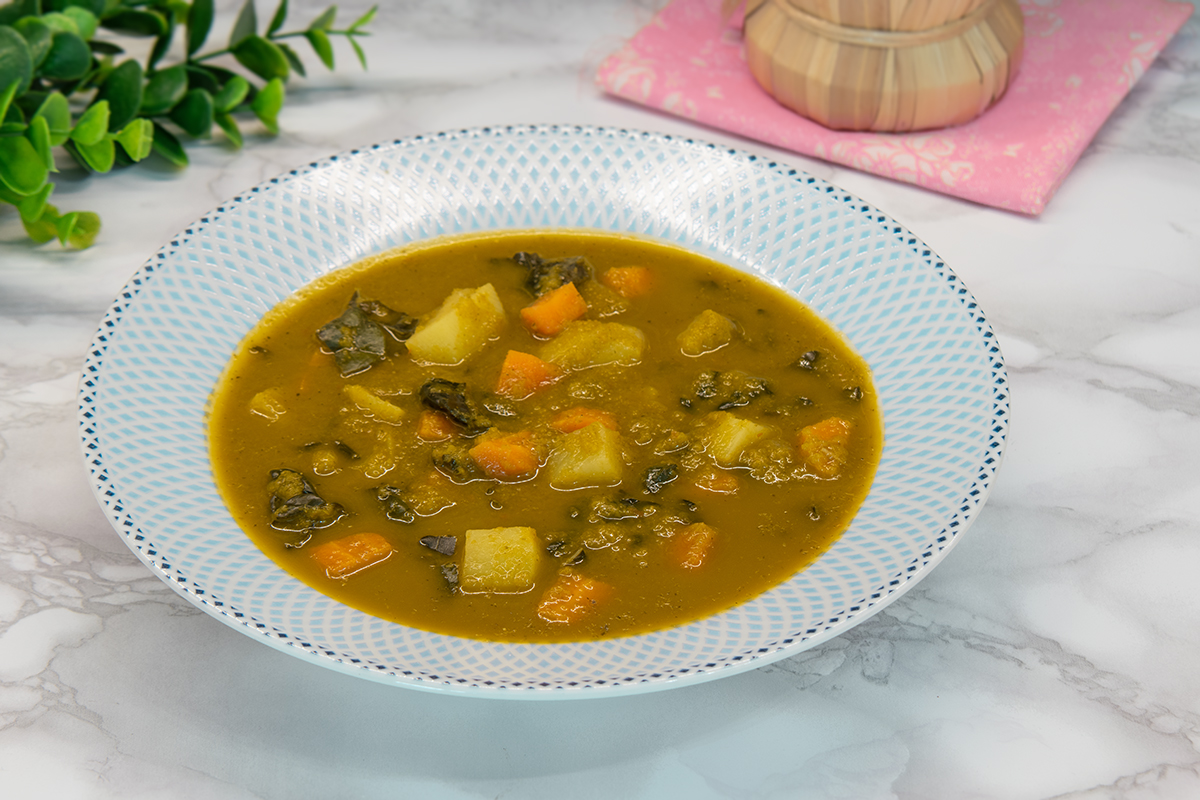 Sopa de col rizada