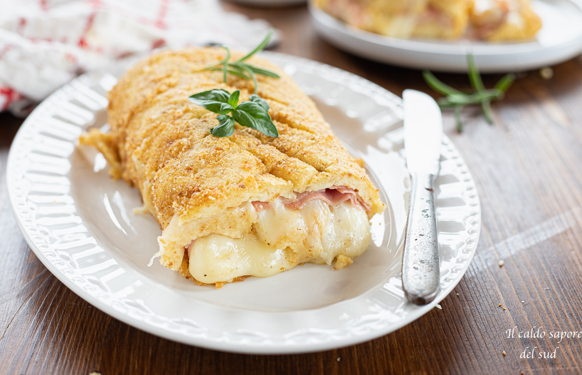 Pastel de patatas con mortadela y queso