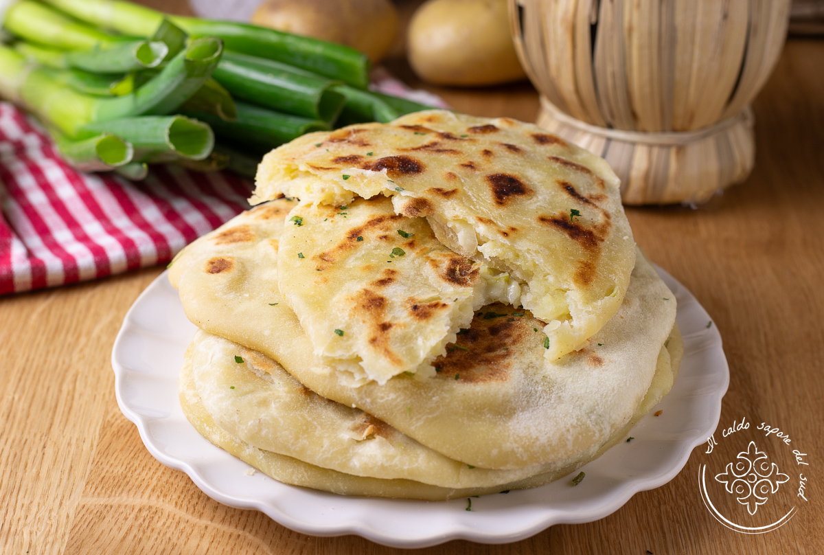 Tortitas de patata con cebolletas
