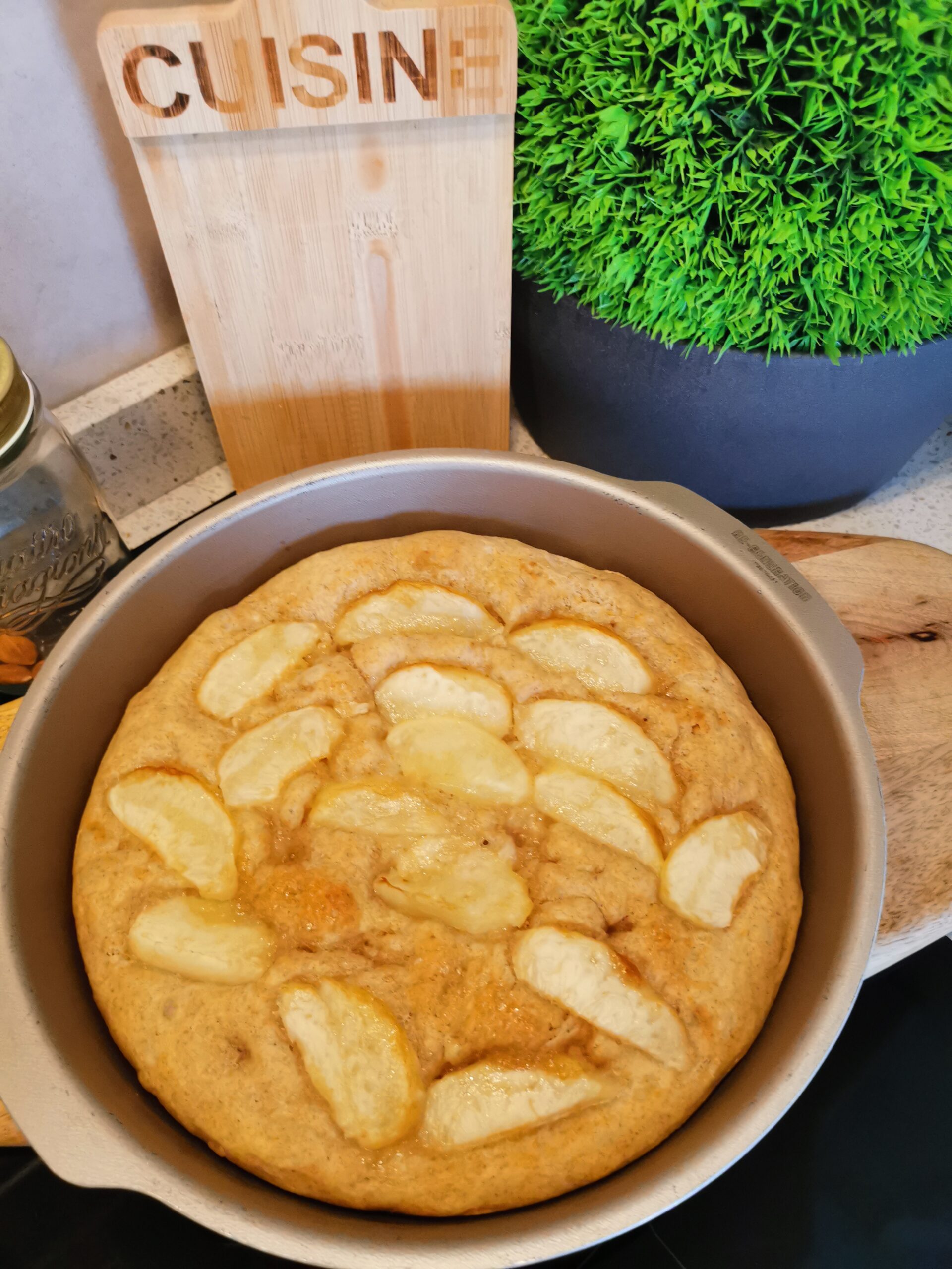 Focaccia dulce con melocotones