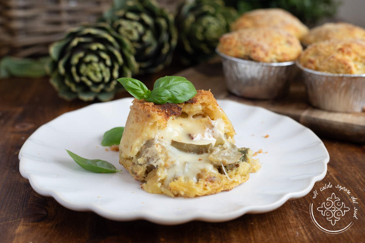 Pastelitos de patata y alcachofa