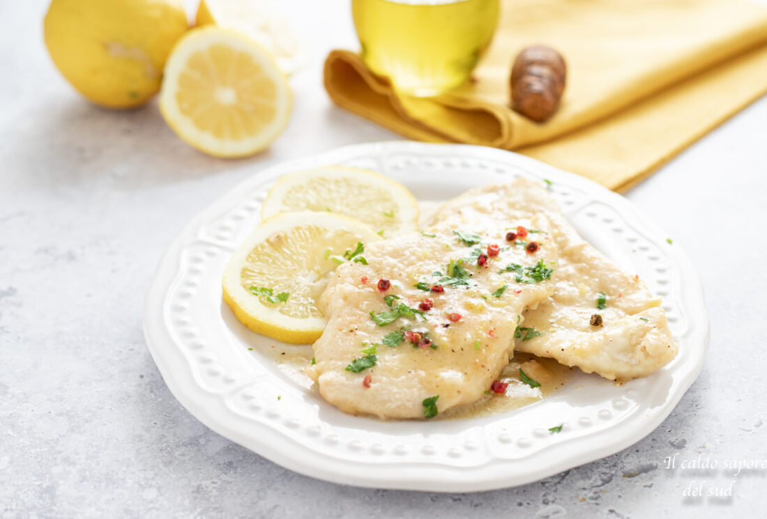 Escalopas de pechuga de pollo al limón