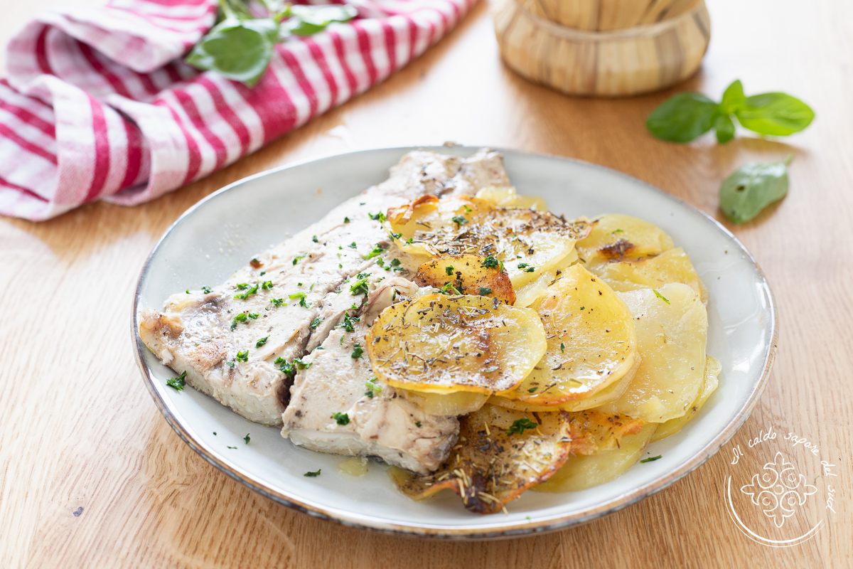Lampuga al horno con patatas