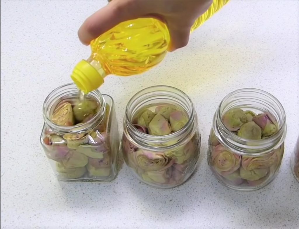 La conserva de los alcauciles en aceite de la abuela