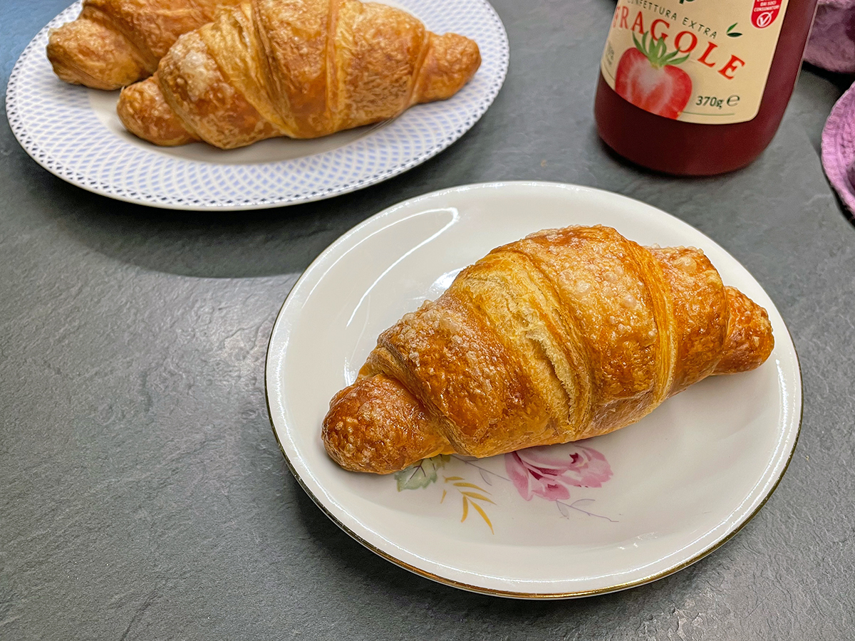 Croissants congelados en freidora de aire