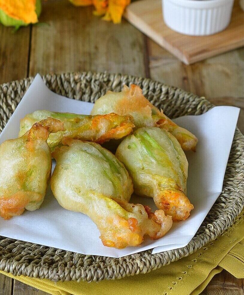 Flores de calabacín rebozadas