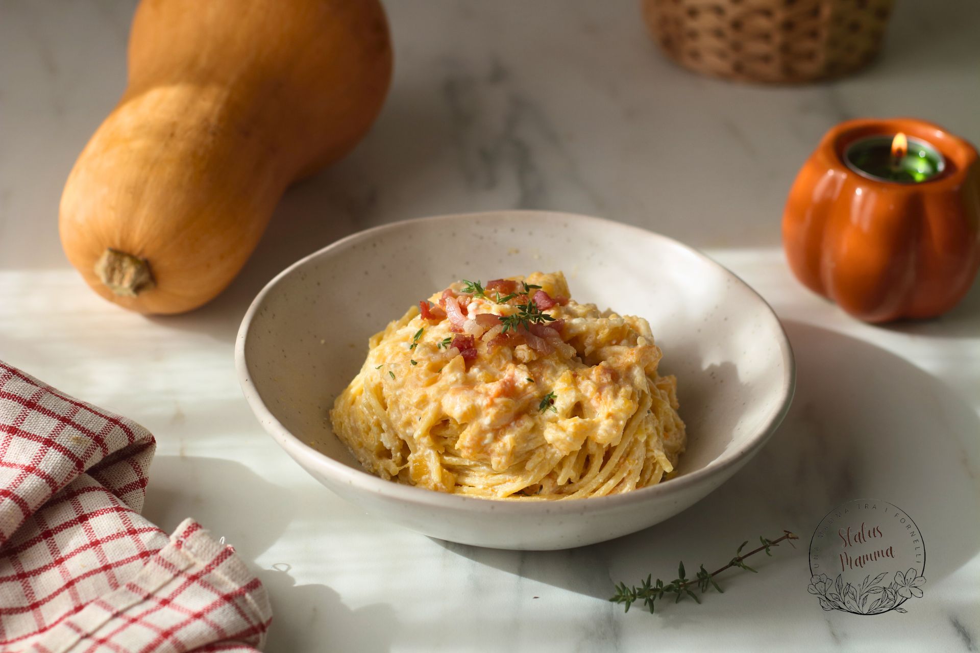 ¿Alguna vez has pensado que la simplicidad podría tener el sabor de la calabaza al horno?