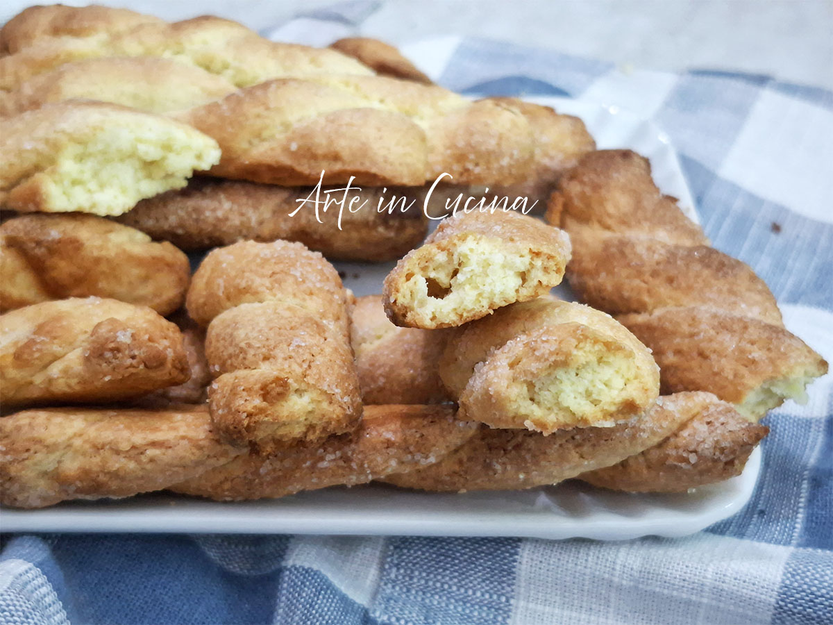 TRENZAS de MASA QUEBRADA a la naranja