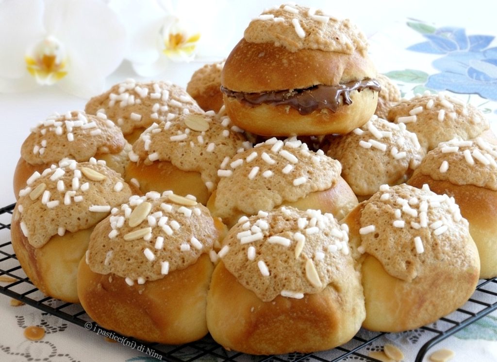 brioches glaseadas de almendra esponjosas receta i pasticcini di Nina