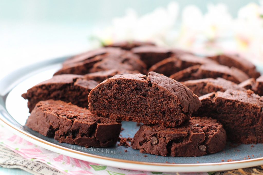 Galletones de cacao sin huevos con gotas de chocolate dieta vegana los pastelitos de Nina